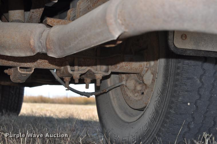 image for item L5030 1994 Dodge Ram 1500 pickup truck