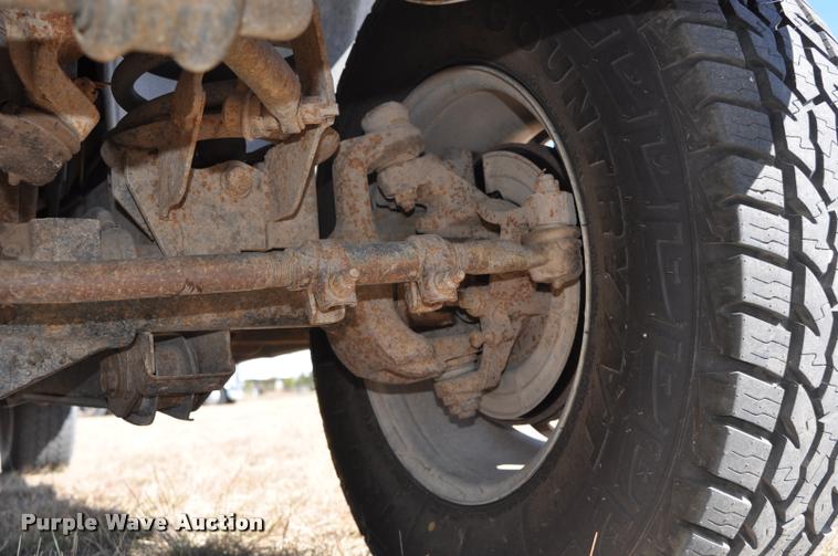 image for item L5030 1994 Dodge Ram 1500 pickup truck