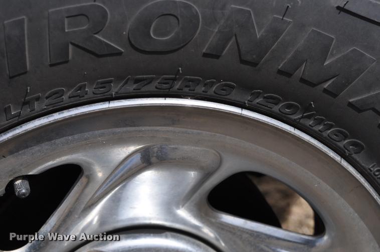 image for item L5030 1994 Dodge Ram 1500 pickup truck