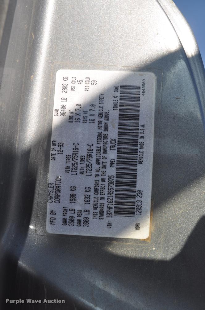 image for item L5030 1994 Dodge Ram 1500 pickup truck