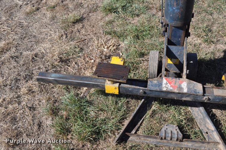 image for item L5034 Walker 108 bumper jack