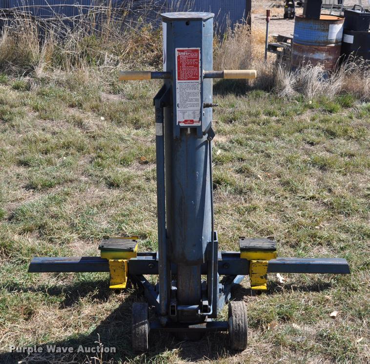 image for item L5035 Walker 93696 bumper jack