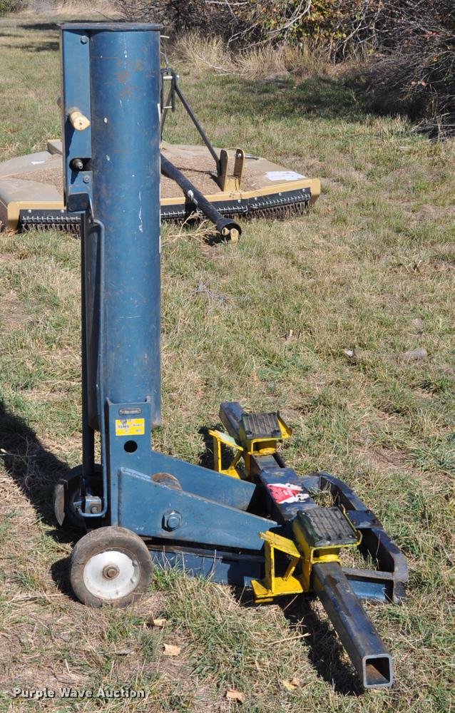 image for item L5035 Walker 93696 bumper jack