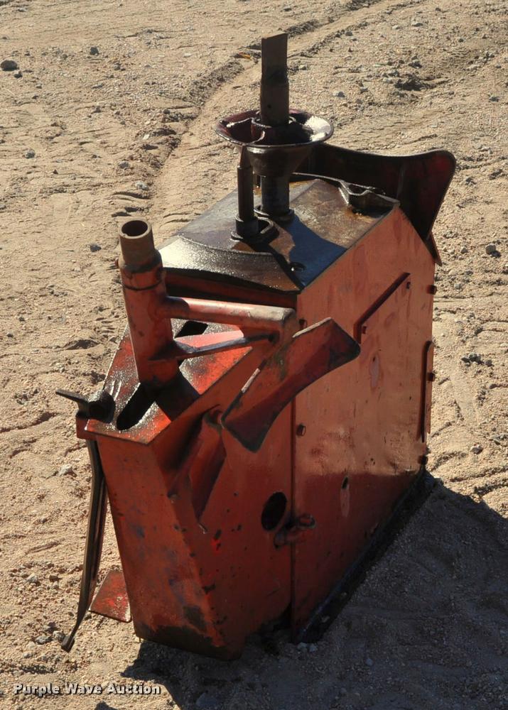 image for item L5037 Tire machine