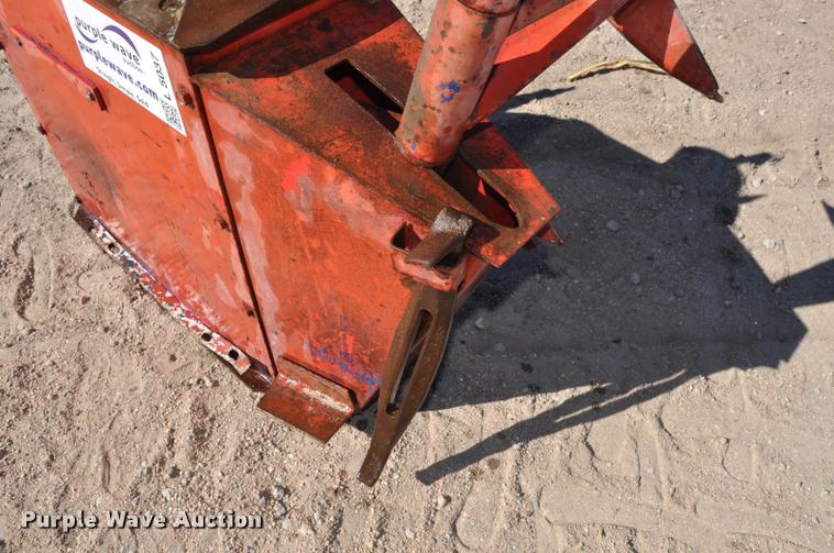 image for item L5037 Tire machine