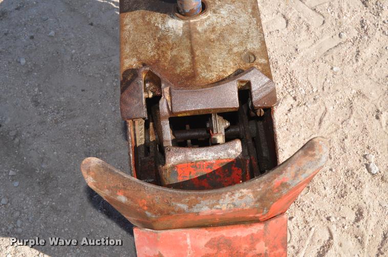 image for item L5037 Tire machine