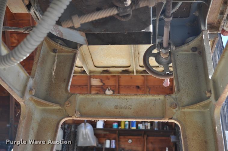 image for item L5038 Wallace table saw