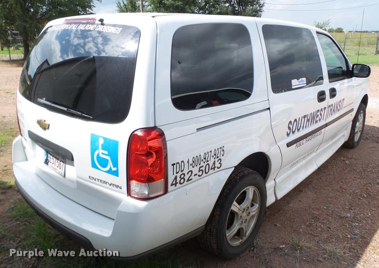 image for item L6608 2008 Chevrolet Uplander van