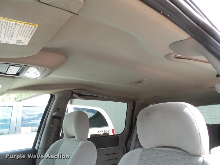 image for item L6608 2008 Chevrolet Uplander van