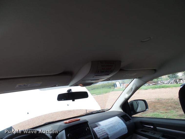 image for item L6609 2010 Dodge Grand Caravan van