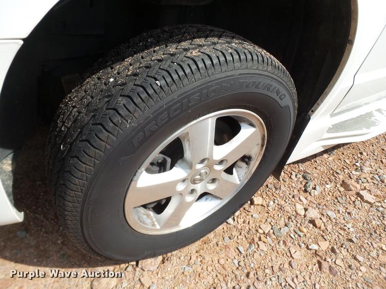 image for item L6609 2010 Dodge Grand Caravan van