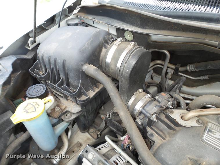 image for item L6609 2010 Dodge Grand Caravan van