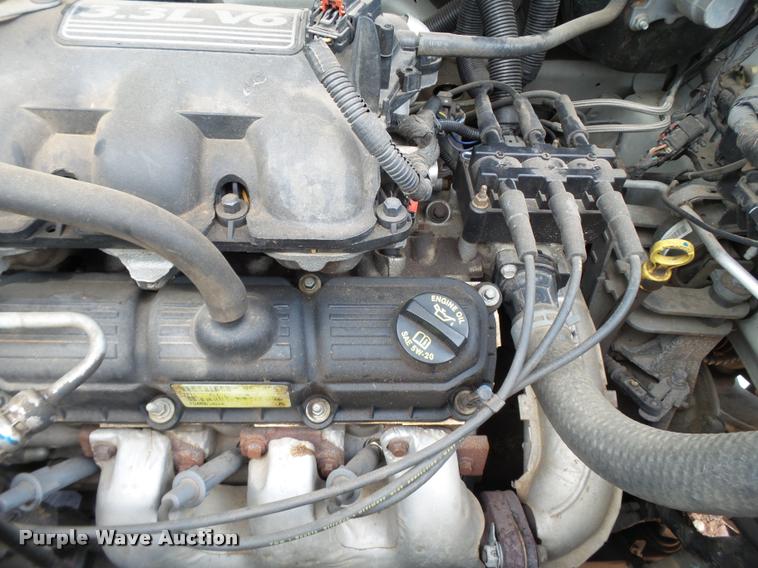 image for item L6609 2010 Dodge Grand Caravan van