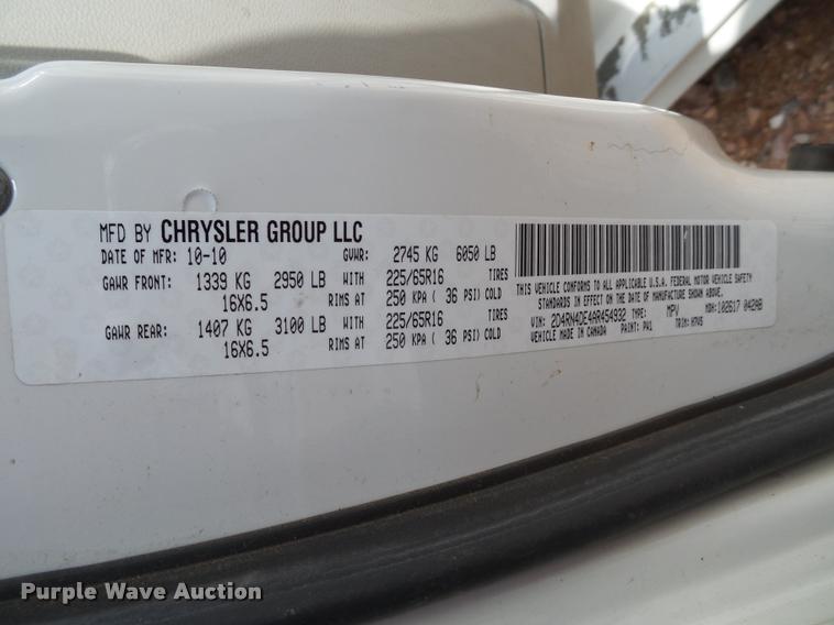 image for item L6609 2010 Dodge Grand Caravan van