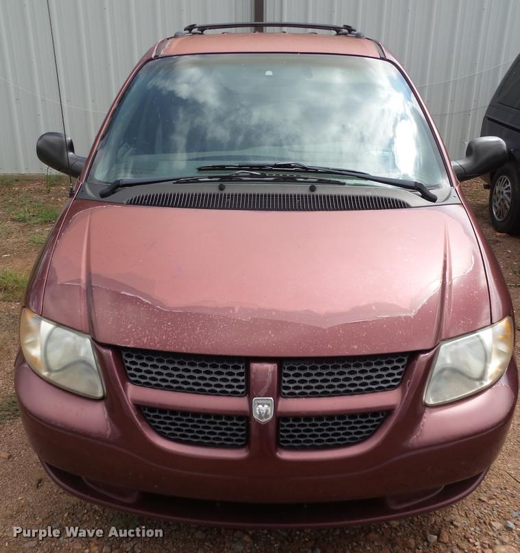 image for item L6611 2001 Dodge Grand Caravan van