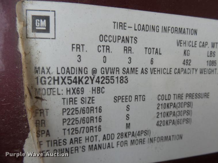 image for item L7129 2000 Pontiac Bonneville