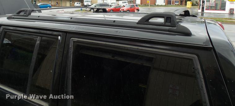 image for item L7130 2000 Jeep Cherokee Sport SUV