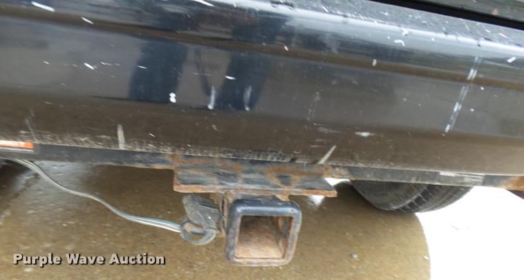 image for item L7130 2000 Jeep Cherokee Sport SUV