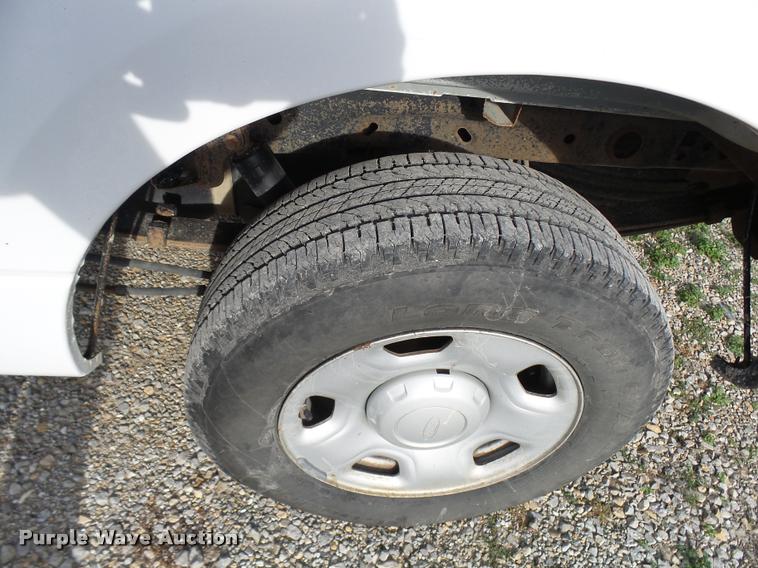 image for item L7135 2007 Ford F150 XL SuperCab pickup truck