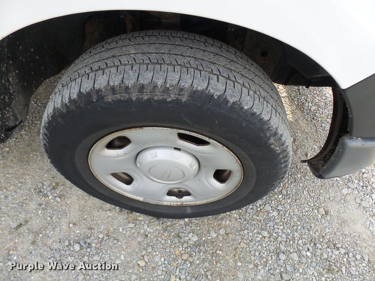 image for item L7135 2007 Ford F150 XL SuperCab pickup truck