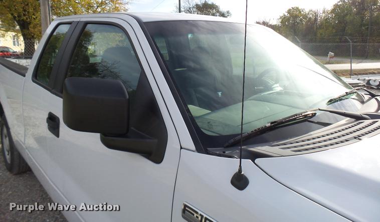 image for item L7135 2007 Ford F150 XL SuperCab pickup truck