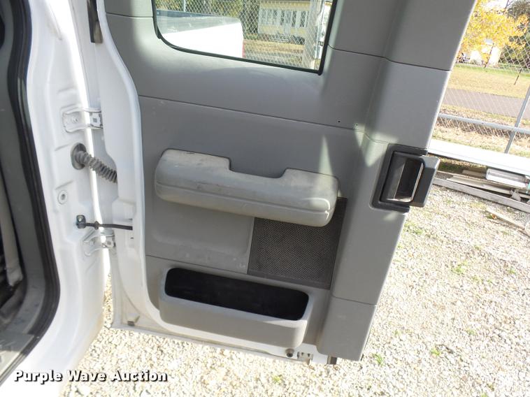 image for item L7135 2007 Ford F150 XL SuperCab pickup truck