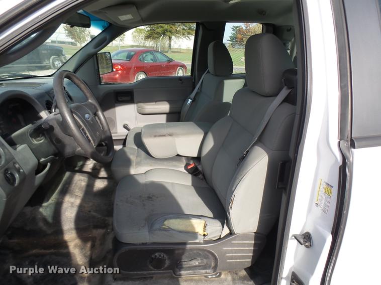 image for item L7135 2007 Ford F150 XL SuperCab pickup truck