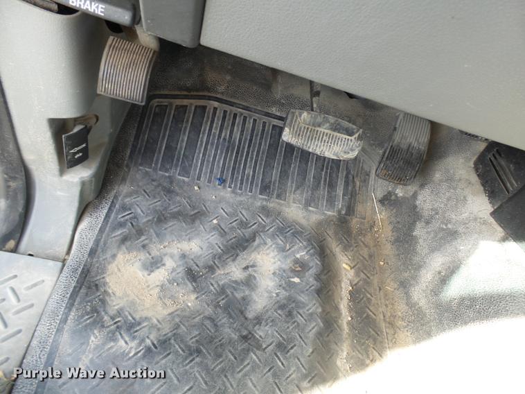 image for item L7135 2007 Ford F150 XL SuperCab pickup truck