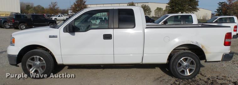 image for item L7137 2007 Ford F150 XLT SuperCab pickup truck