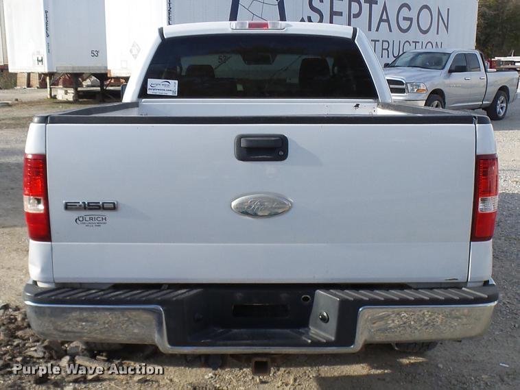 image for item L7137 2007 Ford F150 XLT SuperCab pickup truck