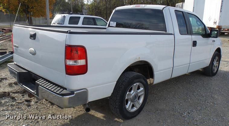 image for item L7137 2007 Ford F150 XLT SuperCab pickup truck