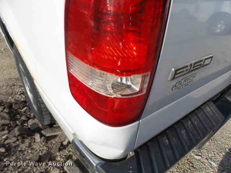 image for item L7137 2007 Ford F150 XLT SuperCab pickup truck