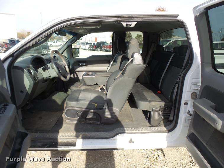 image for item L7137 2007 Ford F150 XLT SuperCab pickup truck