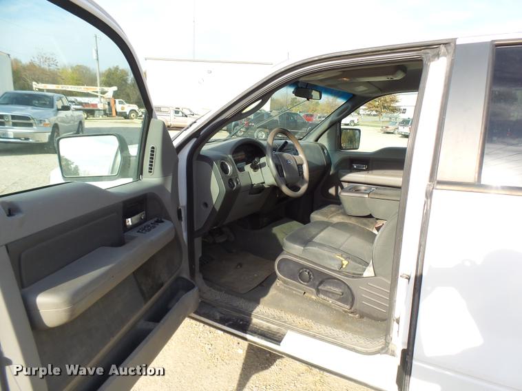 image for item L7137 2007 Ford F150 XLT SuperCab pickup truck