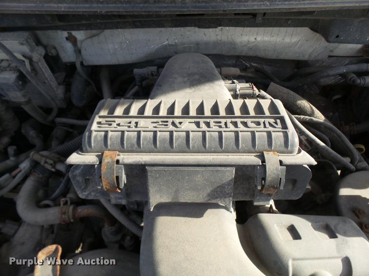 image for item L7137 2007 Ford F150 XLT SuperCab pickup truck