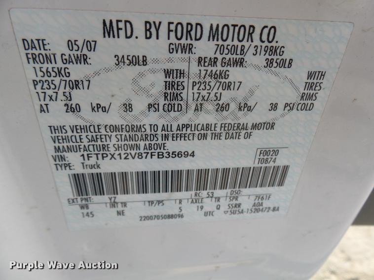 image for item L7137 2007 Ford F150 XLT SuperCab pickup truck