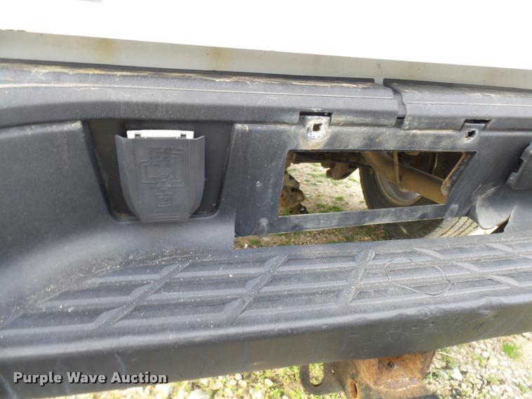 image for item L7138 2007 GMC Sierra 1500 SLE Ext. Cab pickup truck