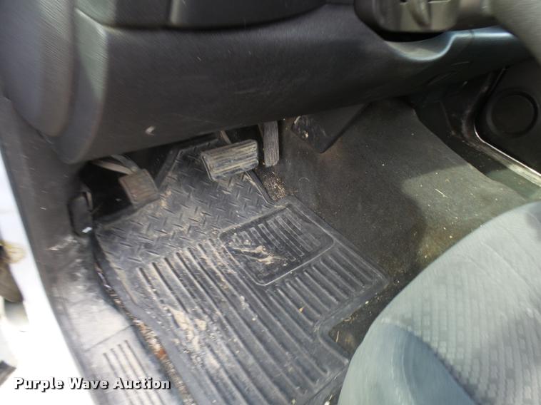 image for item L7138 2007 GMC Sierra 1500 SLE Ext. Cab pickup truck