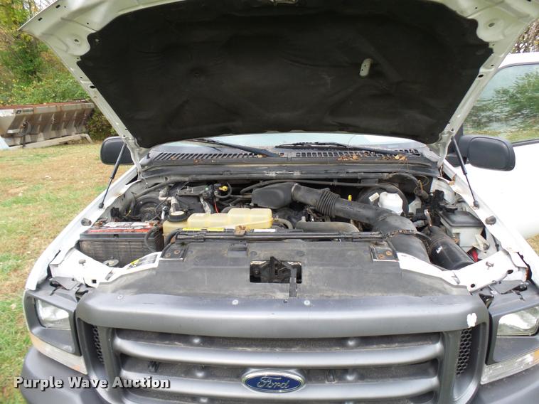 image for item L7148 2002 Ford F250 Super Duty SuperCab pickup truck