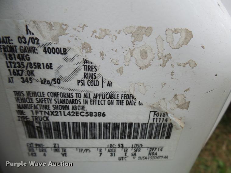 image for item L7148 2002 Ford F250 Super Duty SuperCab pickup truck