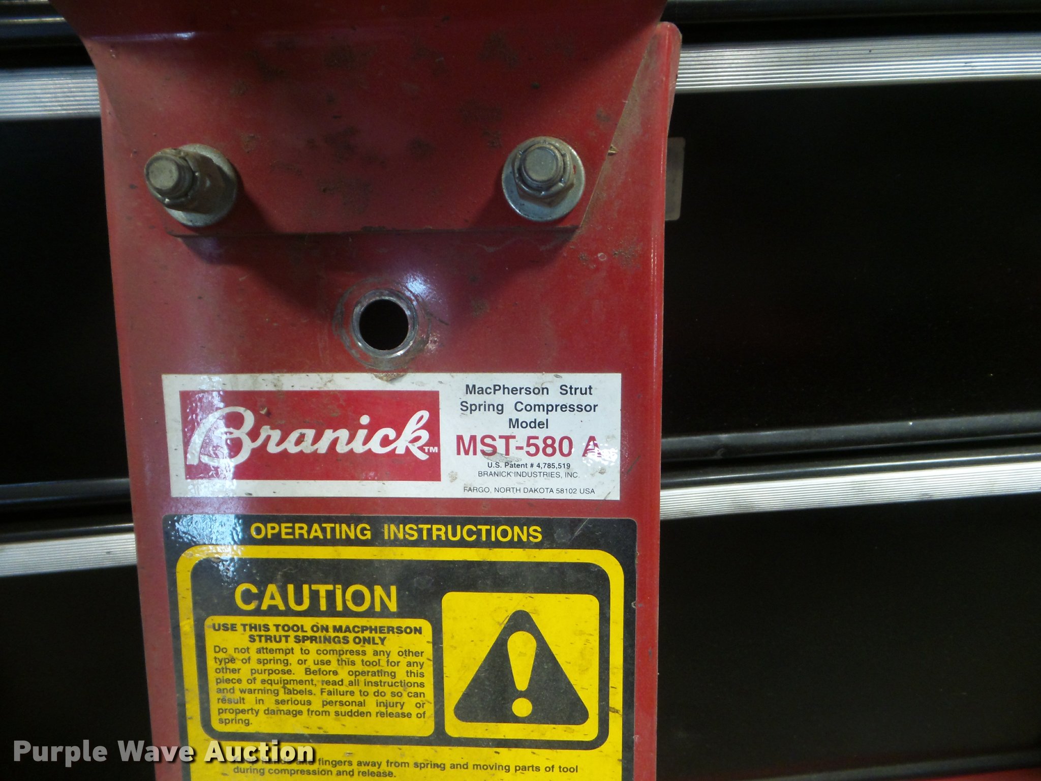 Branick MST580A strut spring compressor in Quinter, KS Item DA9523