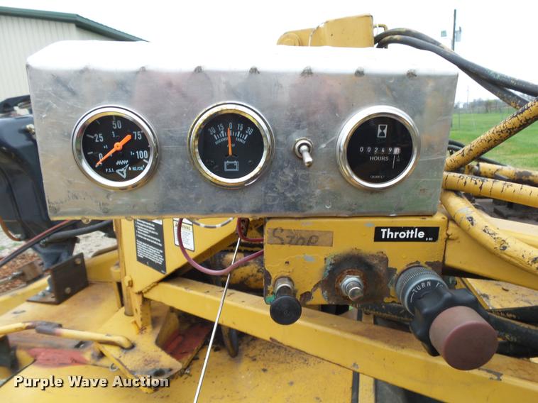 image for item BM9625 Vermeer 665 stump grinder