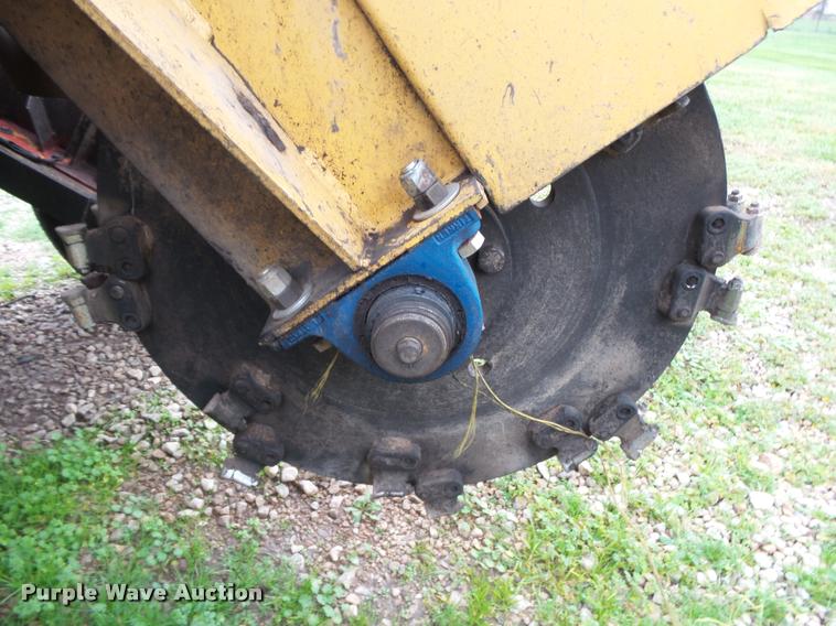 image for item BM9625 Vermeer 665 stump grinder