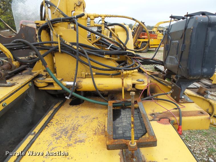 image for item BM9625 Vermeer 665 stump grinder