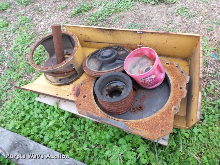 image for item BM9625 Vermeer 665 stump grinder