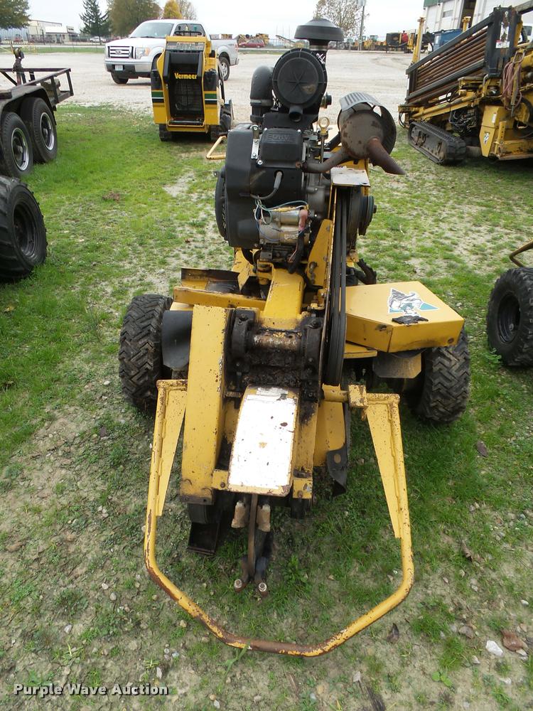 image for item BM9626 Vermeer SC252 stump grinder