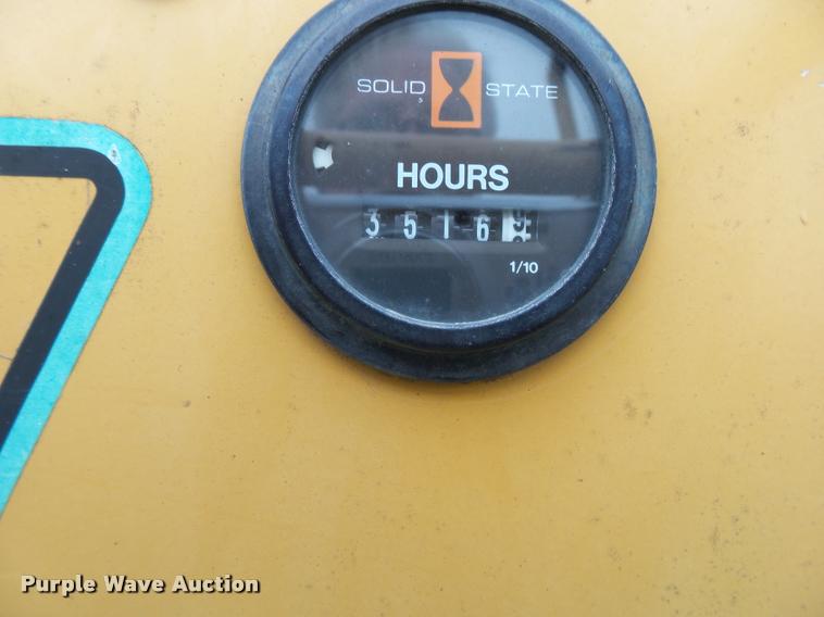 image for item BM9626 Vermeer SC252 stump grinder