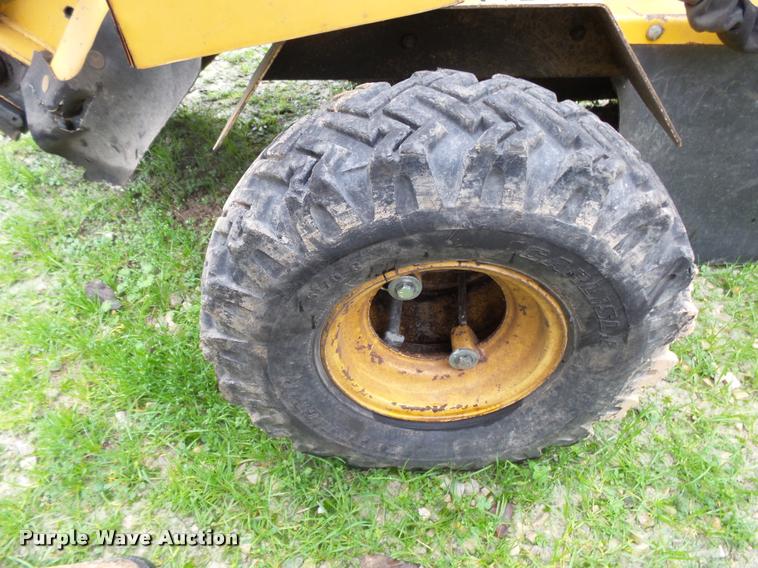 image for item BM9626 Vermeer SC252 stump grinder