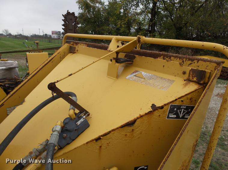 image for item BM9627 Vermeer BC935 wood chipper