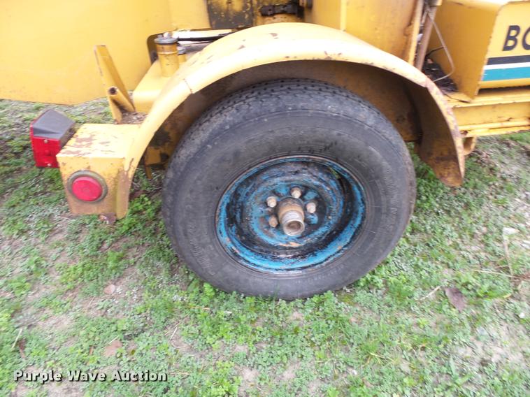 image for item BM9627 Vermeer BC935 wood chipper